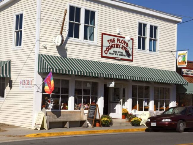 Outside of the Floyd Country Store