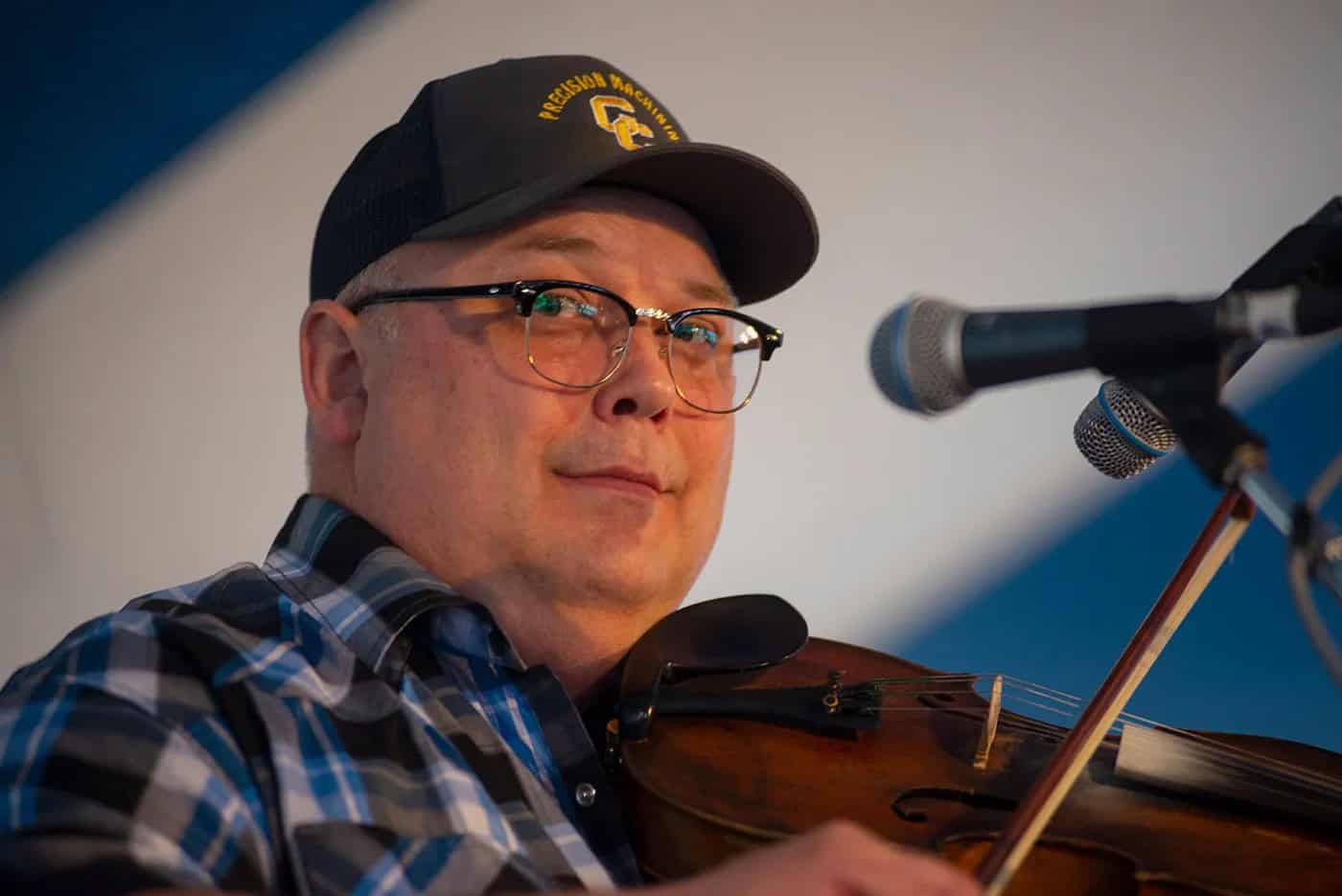 Eddie-Bond_Richmond-Folk-Festival_Credit-Pat-Jarrett_1400
